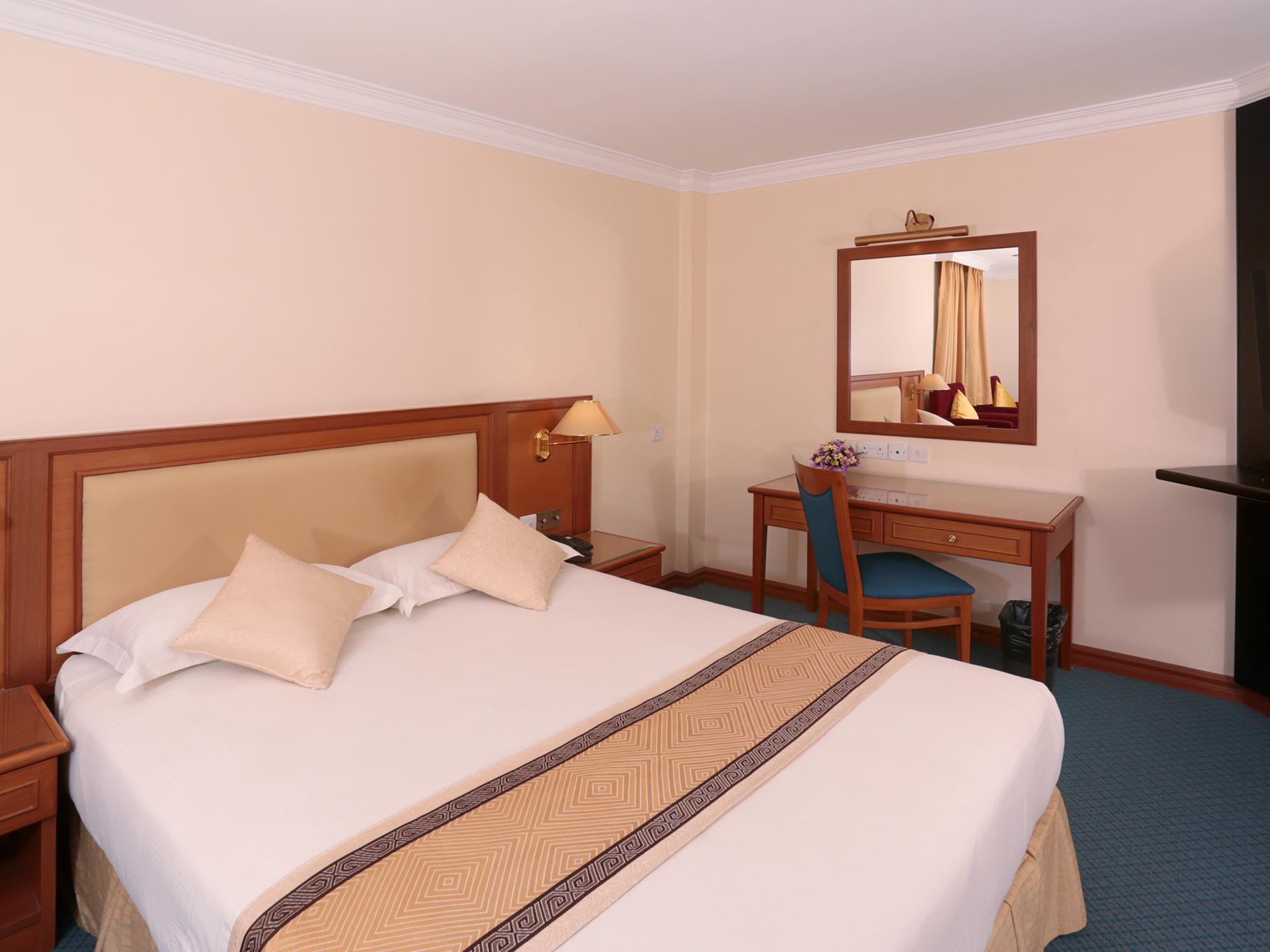 Hotel Sentosa Kuala Belait Exteriör bild